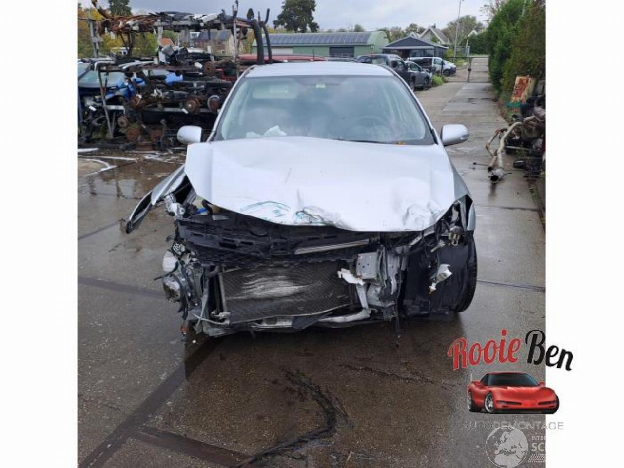 Toyota Auris Auris (E15), Hatchback, 2006 / 2012 1.8 16V HSD Full Hybrid