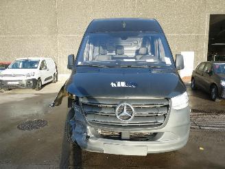 krockskadad bil bedrijf Mercedes Sprinter 2.0 D 2021/9