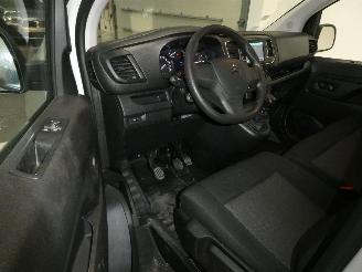 Citroën Jumpy 2.0 D picture 13