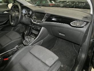Opel Astra 1.6 INNOVATION picture 10