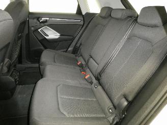 Audi Q3  picture 14
