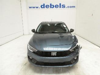 damaged passenger cars Fiat Tipo  2021/4