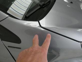 Peugeot 208 SIGNATURE picture 14