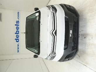 Schade bestelwagen Citroën Jumpy 2.0D Ã‹- IV 2023/5