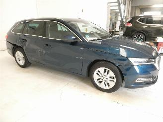 Skoda Octavia 2.0D  AMBITION picture 11
