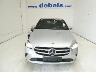damaged passenger cars Mercedes B-klasse 1.5D   180D 2020/9