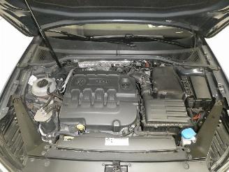 Volkswagen Passat 1.6D COMFORTLINE picture 23