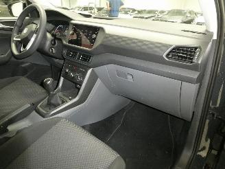 Volkswagen T-Cross  picture 9