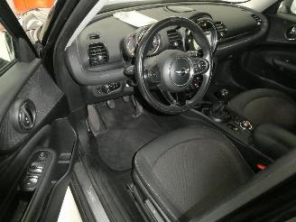 Mini Cooper ONE CLUBMAN picture 13