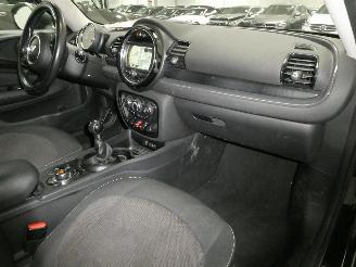 Mini Cooper ONE CLUBMAN picture 10