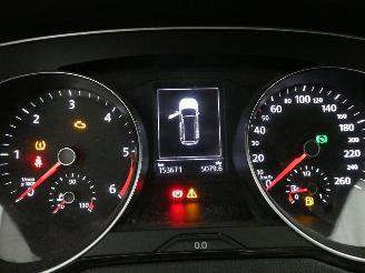 Volkswagen Passat 1.6D BUSINESS picture 12