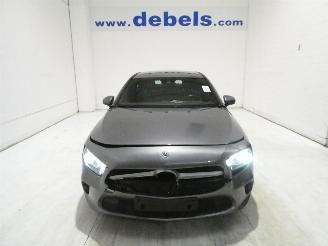 krockskadad bil auto Mercedes A-klasse  2020/6