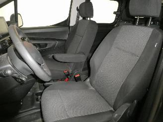 Peugeot Partner 1.5D CREW CAB picture 22