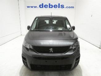 skadebil bedrijf Peugeot Partner 1.5D CREW CAB 2023/8