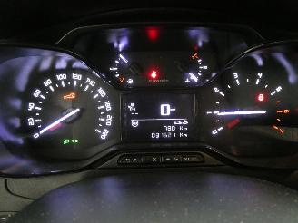 Citroën C3 III FEEL picture 13