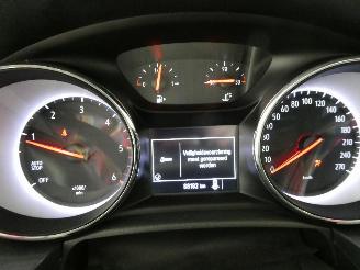 Opel Astra 1.6D picture 13