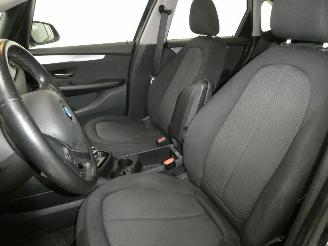 BMW 2-serie 1.5D 216D picture 15