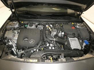 Mercedes Cla-klasse 250 E picture 24