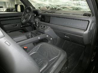 Landrover Defender  picture 14