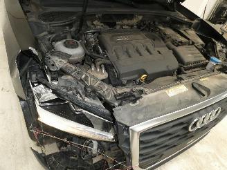 Audi Q2 1.6D picture 19