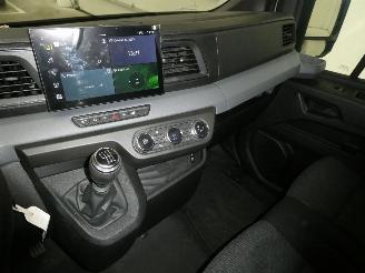 Nissan Interstar IV picture 10