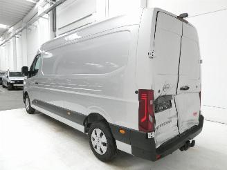 Nissan Interstar IV picture 3