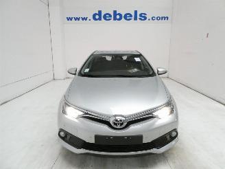 damaged passenger cars Toyota Auris 1.2 COMFORT 2017/7