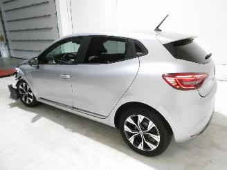 Renault Clio V EVOLUTION picture 5