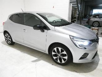 Renault Clio V EVOLUTION picture 8