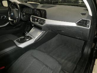 BMW 3-serie TOURING 2.0 picture 10