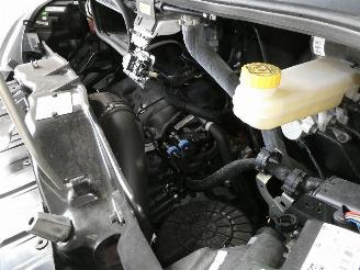 Opel Movano 2.2D picture 21