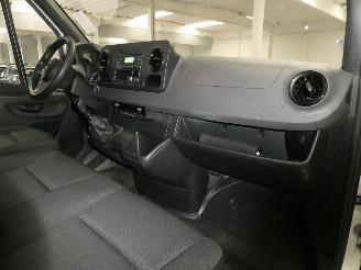 Mercedes Sprinter 14M3 picture 13