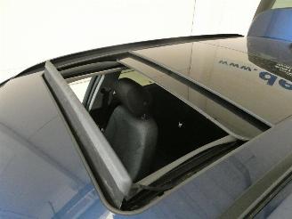 BMW 3-serie I picture 13