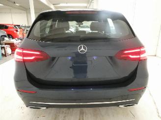 Mercedes B-klasse B 220 picture 5