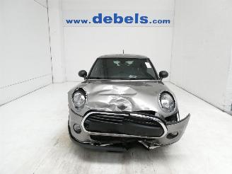 Coche accidentado Mini One 1.5 D       ONE D 2017/8