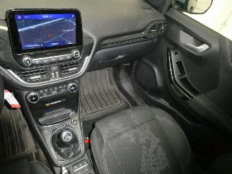 Ford Puma TITANIUM picture 16