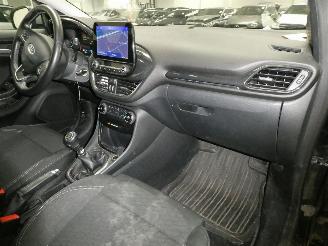 Ford Puma TITANIUM picture 15