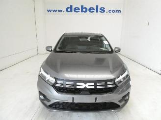 damaged passenger cars Dacia Sandero III EXPRESSI 2025/2