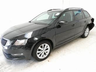 Skoda Octavia AMBITION picture 3