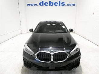 skadebil auto BMW 1-serie IA BUSINESS EDITI 2024/2