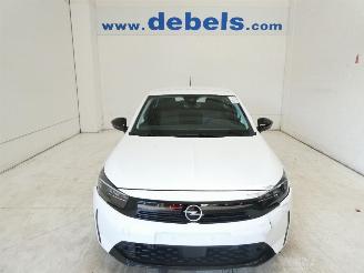 krockskadad bil auto Opel Corsa EDITION 2024/4