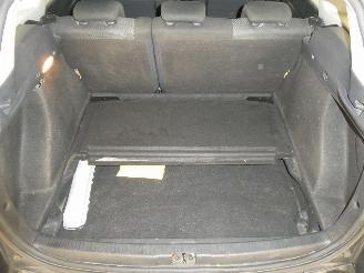 Renault Clio IV GRANDTOUR ZE picture 22