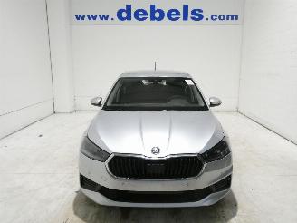 krockskadad bil auto Skoda Fabia AMBITION 2023/11