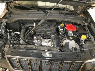 Jeep Renegade  picture 28