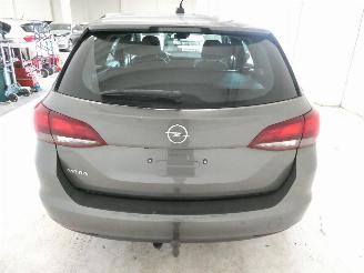 Opel Astra SPORTS TOURER picture 6
