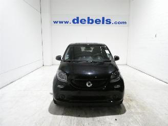 krockskadad bil auto Smart Forfour SLIMANE 2018/10