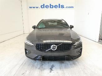 Schadeauto Volvo V-60 PLUS DARK 2024/9