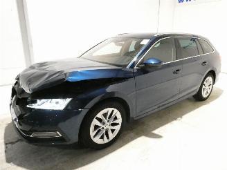 Skoda Octavia COMBI 1.0 TSI MHEV picture 3