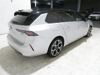 Opel Astra TOURER picture 7