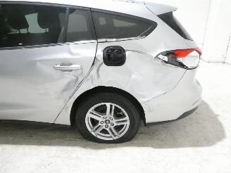 Ford Focus 1.5D COOL&CONNECT picture 5